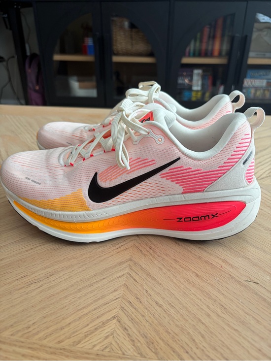 Nike Shoes - Nike Women's Vomero 18 - Pink, Orange, Black Accents